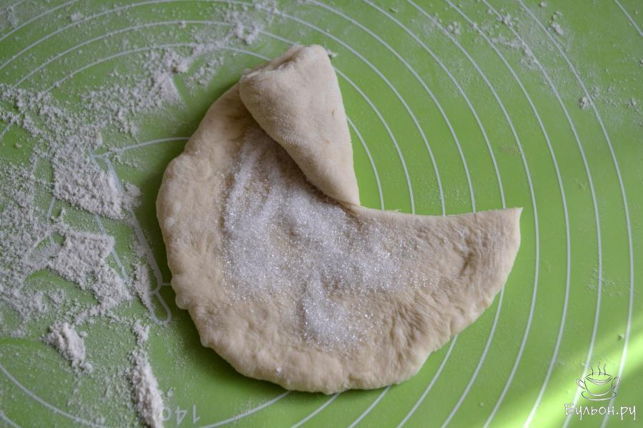 Как делать красивые формы булочек