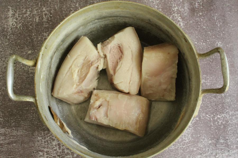 Сало вареное в пакете — вкусный рецепт с фото, как приготовить со специями и чесноком