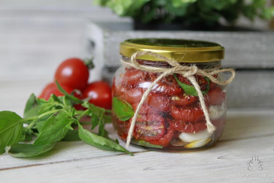 Вяленые томаты с базиликом