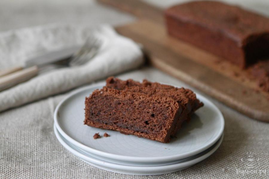 Шоколадный кекс на кефире. Шоколадное легкое. Schär Choco Cake. Two Slices of Chocolate. Chocolate pieces.