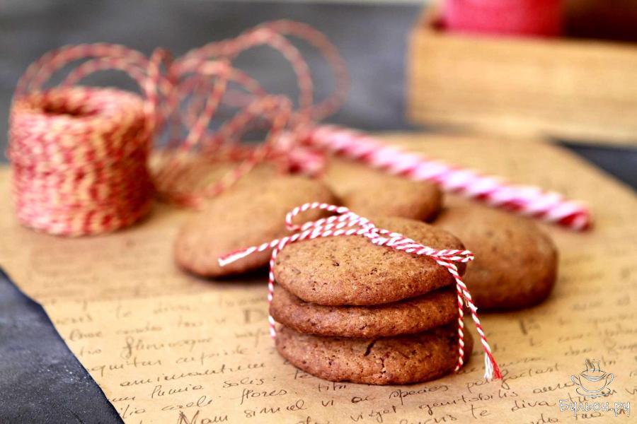 Простое печенье с шоколадом к Новому году