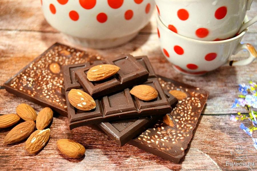 Горький шоколад с миндалем - пошаговый рецепт с фото