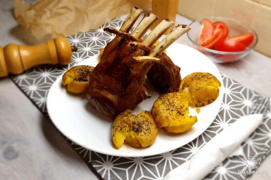 Каре ягненка запеченное с картофелем по-итальянски - пошаговый рецепт с фото