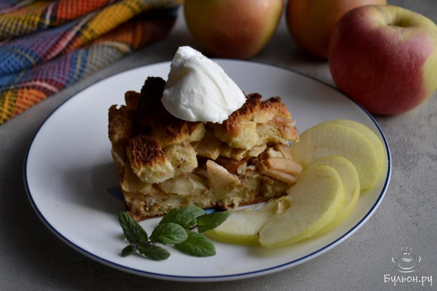 Шарлотка из хлеба с яблоками - пошаговый рецепт с фото