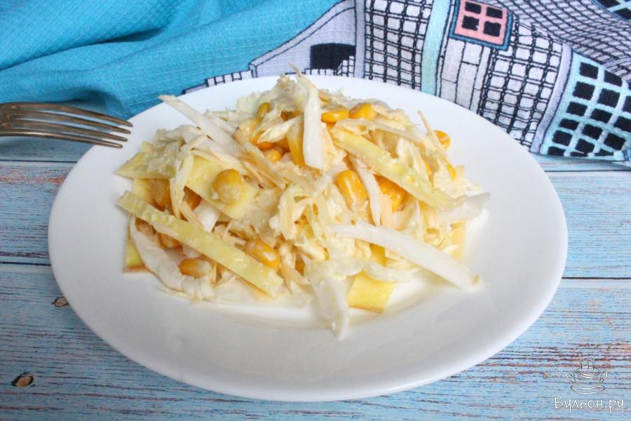 Салат с кукурузой и яичными блинчиками - пошаговый рецепт с фото