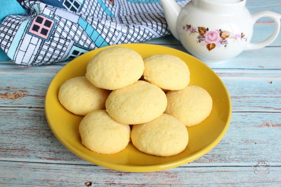 Нежное кокосовое печенье на желтках - пошаговый рецепт с фото