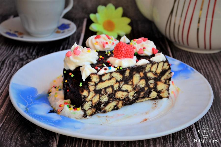 Шоколадный торт из печенья без выпечки - пошаговый рецепт с фото