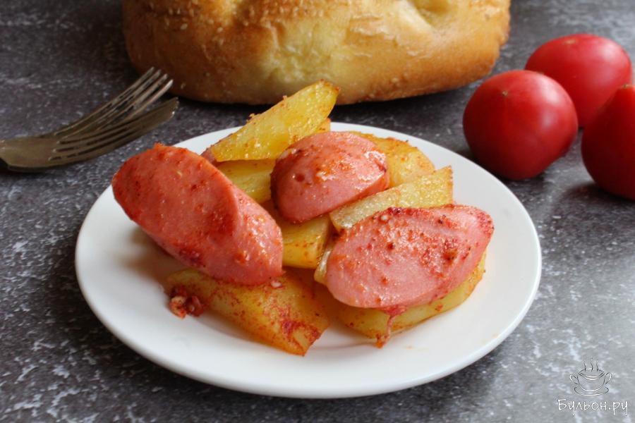 Запеченный картофель с сосисками в духовке - пошаговый рецепт с фото