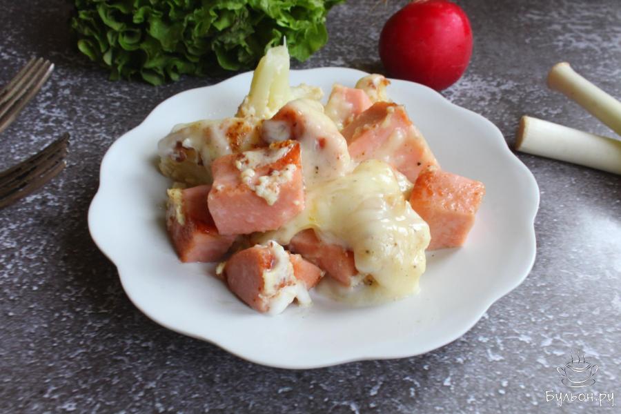 Цветная капуста с вареной колбасой в яичной заливке - пошаговый рецепт с фото