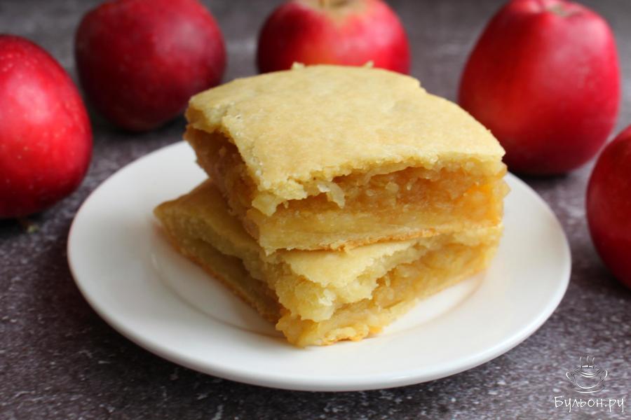 Закрытый яблочный пирог из пресного теста - пошаговый рецепт с фото