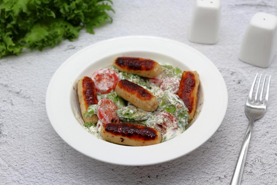 Овощной салат с куриными сосисками Овощной салат с куриными сосисками - пошаговый рецепт с фото