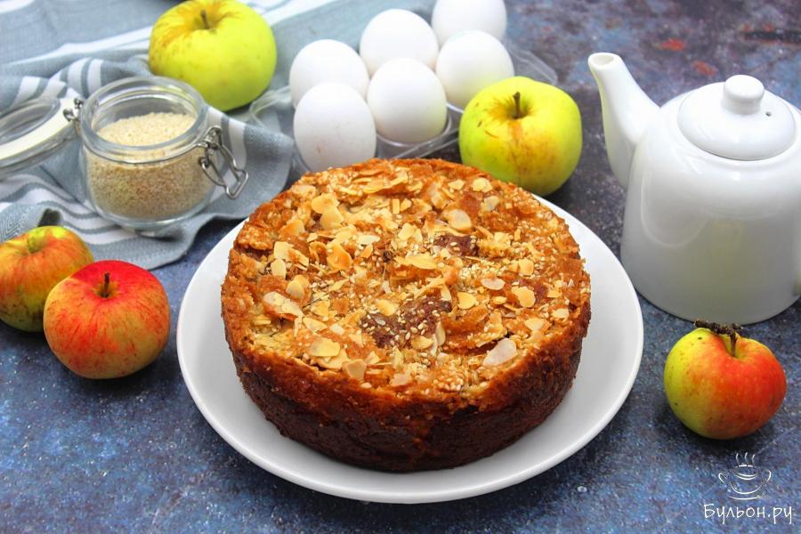 Яблочный пирог с хрустящей корочкой - пошаговый рецепт с фото