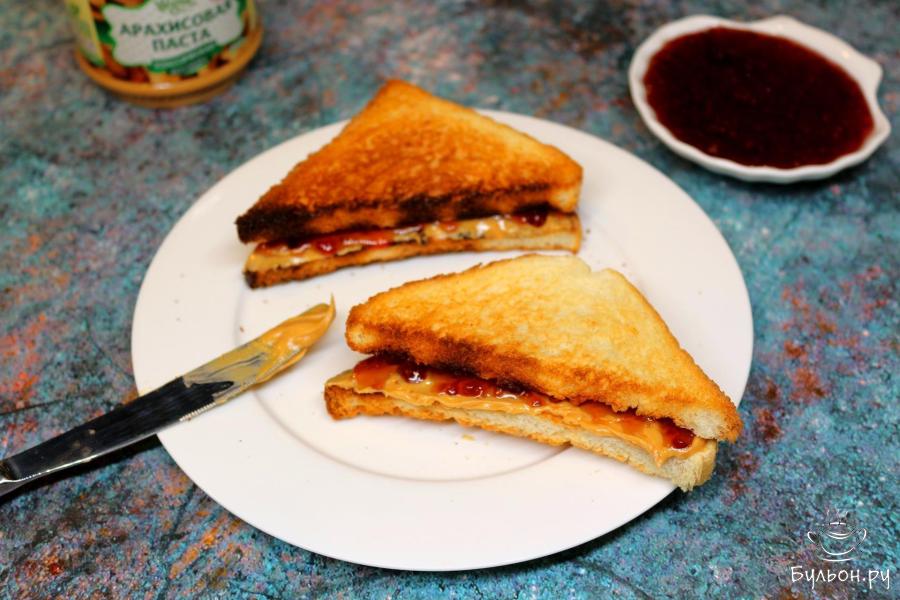 Сэндвичи с арахисовой пастой и малиновым вареньем - пошаговый рецепт с фото