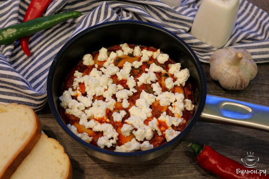 Мидии с фетой в томатном соусе - пошаговый рецепт с фото