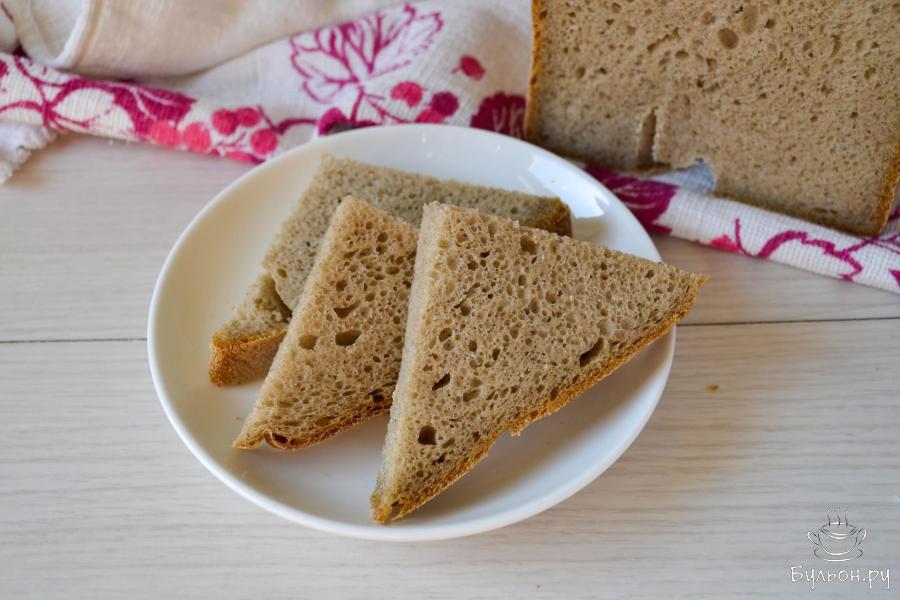 Серый хлеб на ржаной закваске в хлебопечке