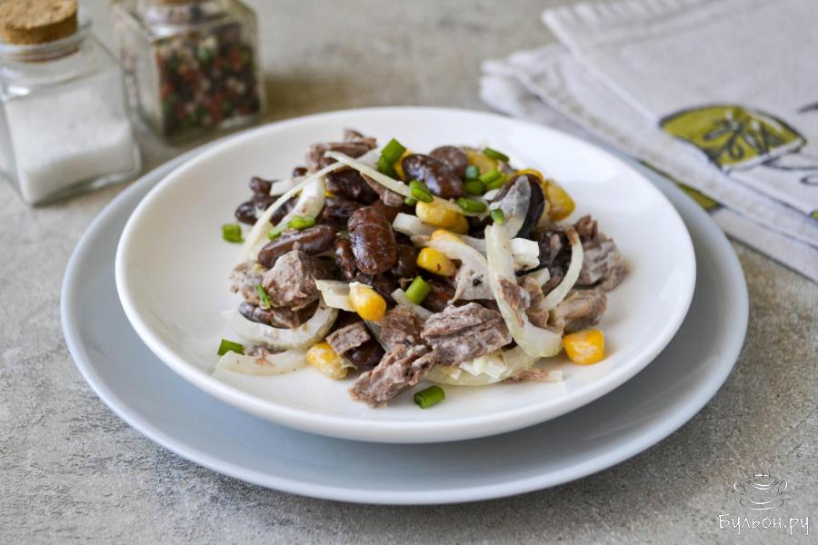 Салат из фасоли с говядиной и кукурузой Салат из фасоли с говядиной и кукурузой