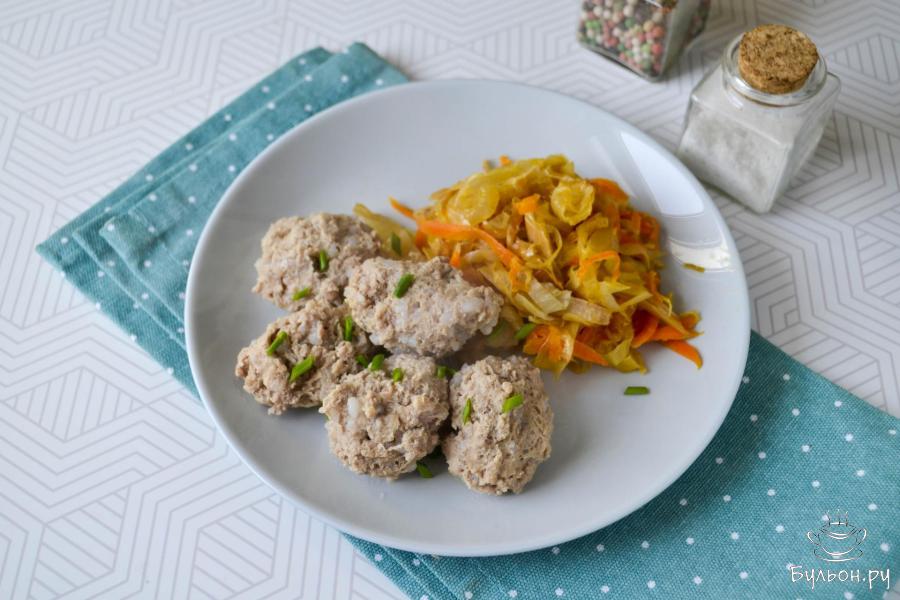 Кнели из мясного фарша с рисом Кнели из мясного фарша с рисом