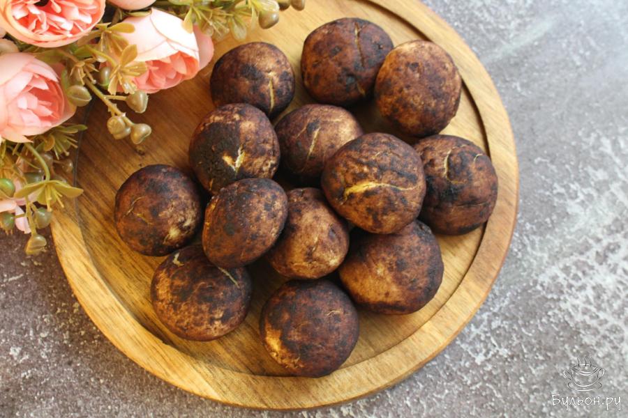 Печенье на вареных желтках с обсыпкой из какао Печенье на вареных желтках с обсыпкой из какао