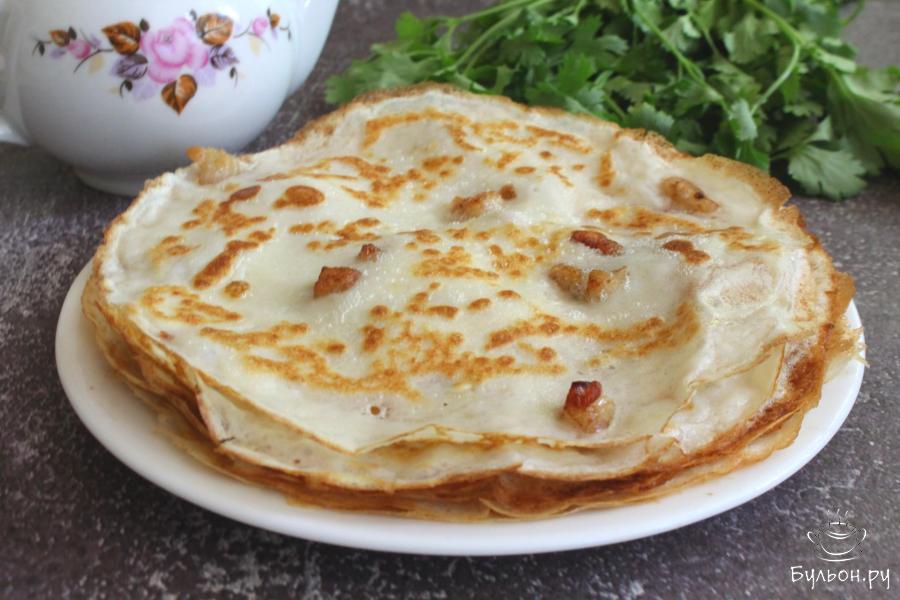 Тонкие блины со шкварками Тонкие блины со шкварками