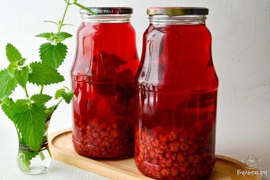 Компот из малины и красной смородины на зиму Компот из малины и красной смородины на зиму