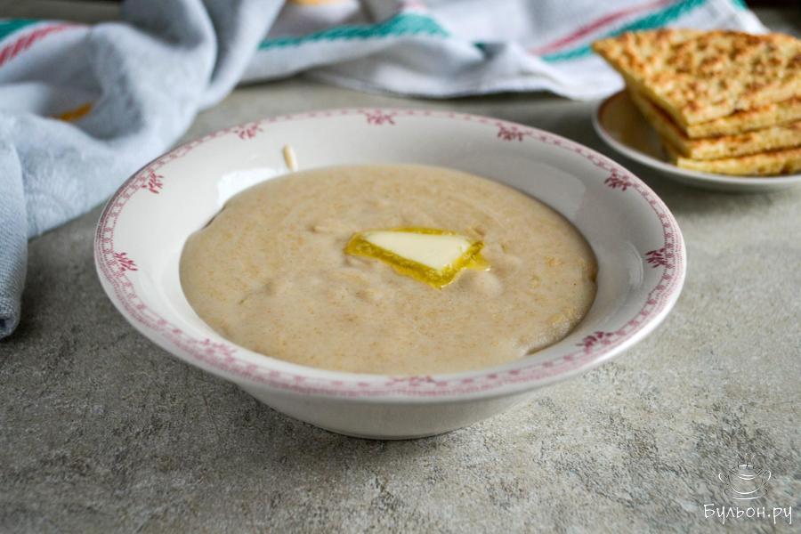 Каша из овсяного толокна на молоке с водой