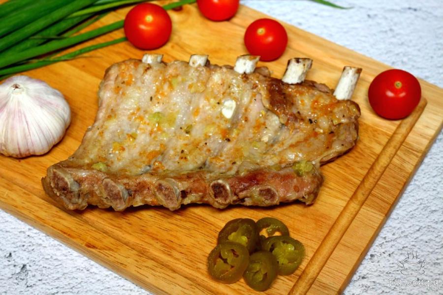 Свиные ребрышки, приготовленные в духовке в рукаве
