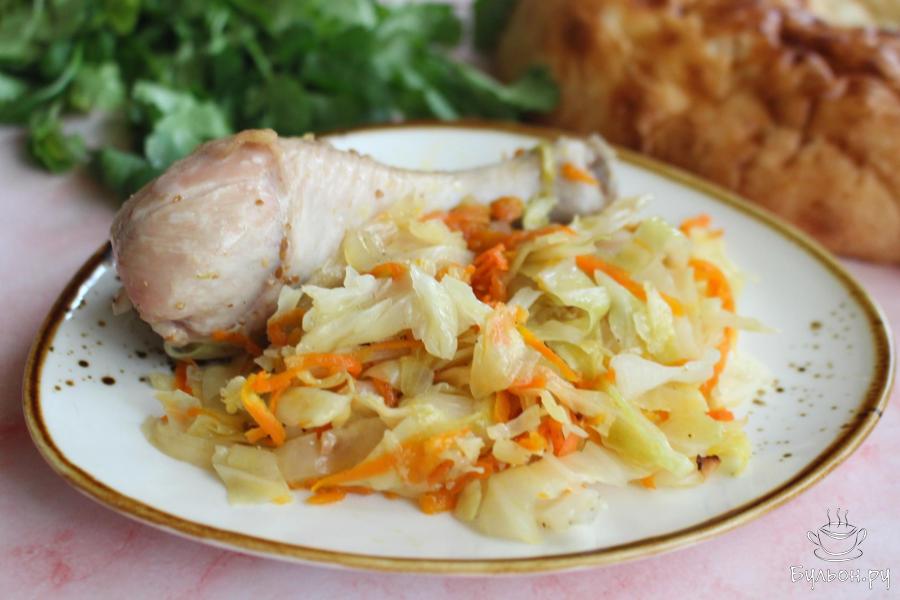 Капуста с куриными голенями в рукаве