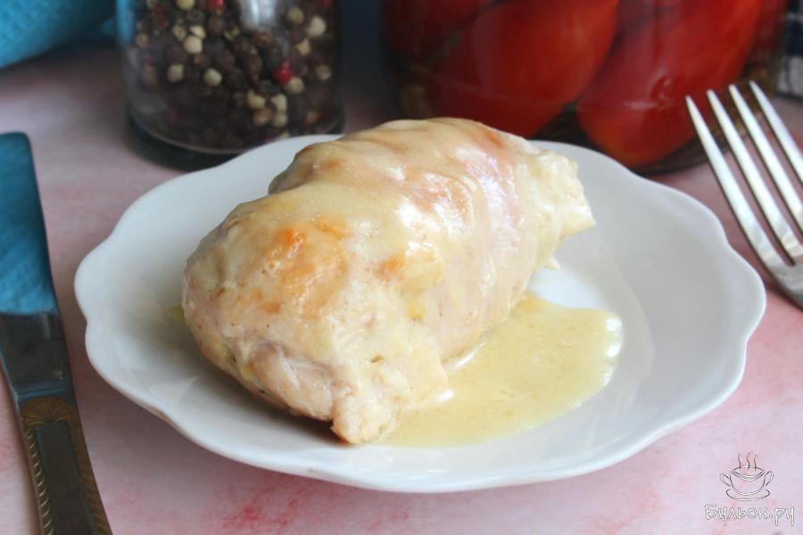 Рулетики из куриной грудки с сыром на сковороде