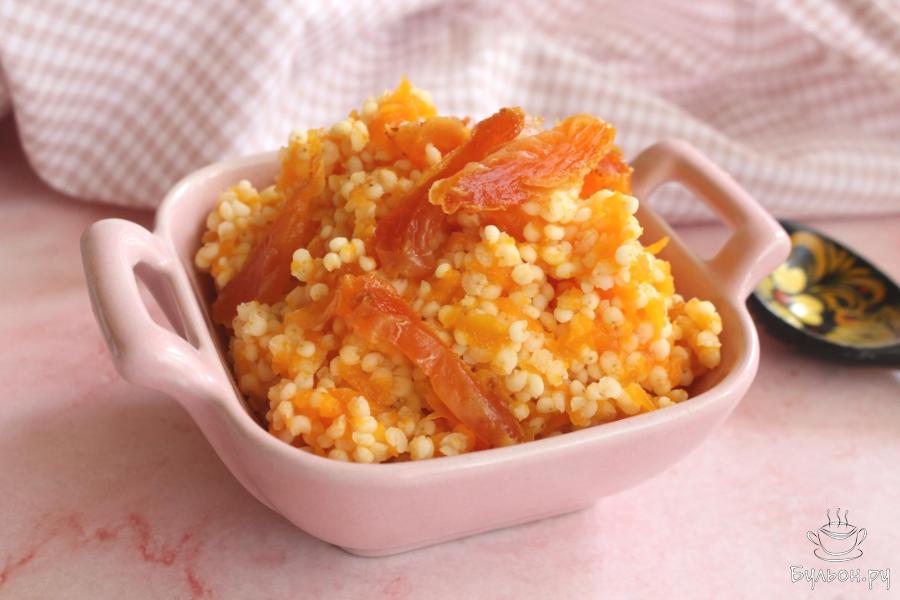 Постная тыквенная каша с пшеном и курагой